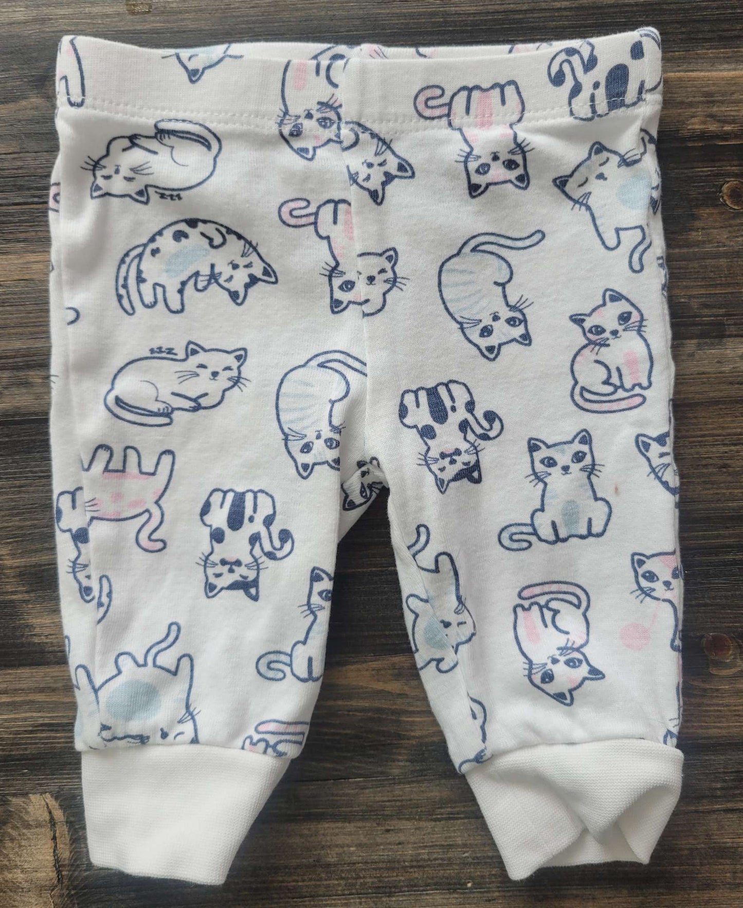 White and pastel cat pattern long sleeved top and pants set, George, 0-3M, Kids 3 Month (0-3M)