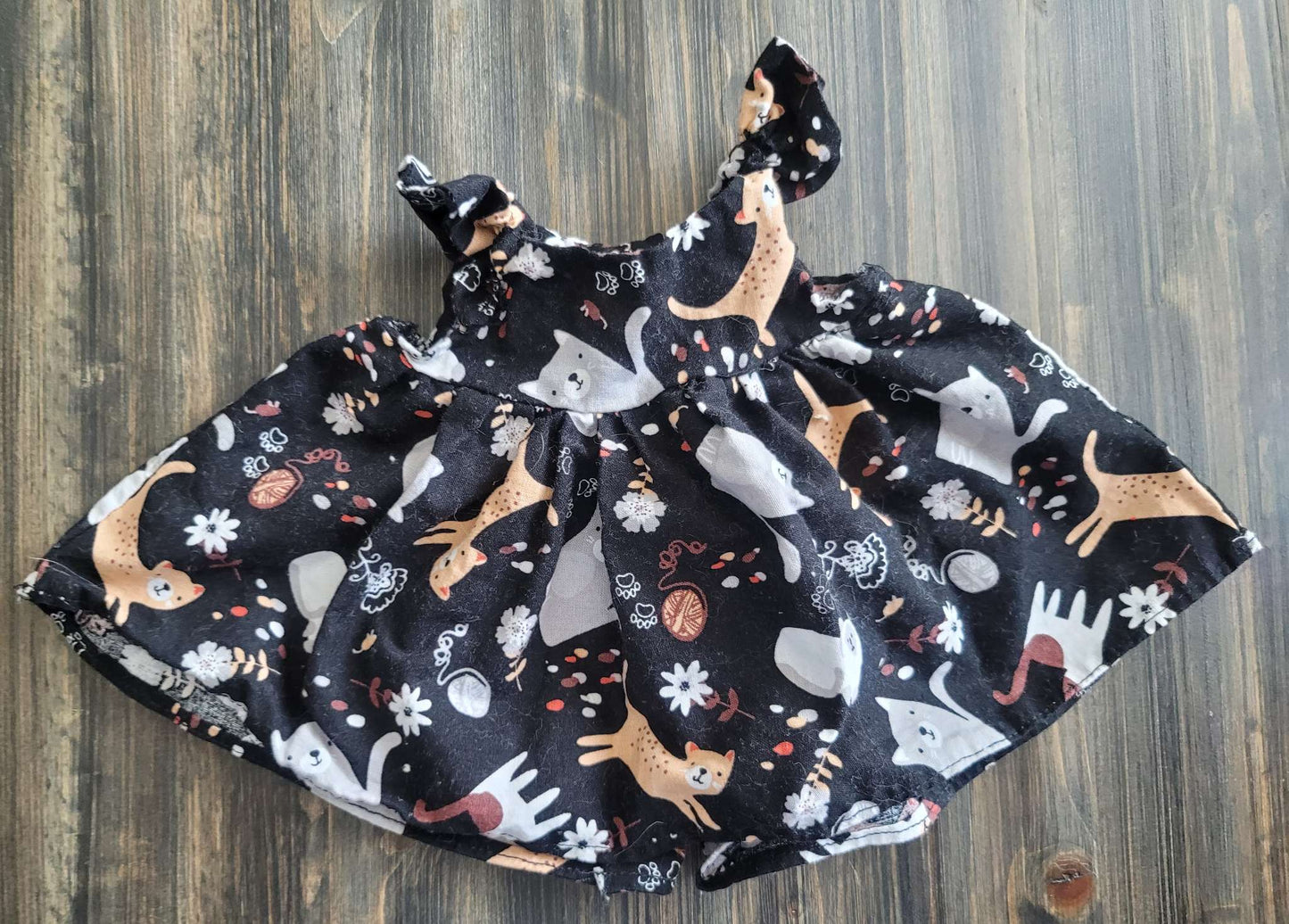 Handmade cat print dress, newborn, Kids Newborn