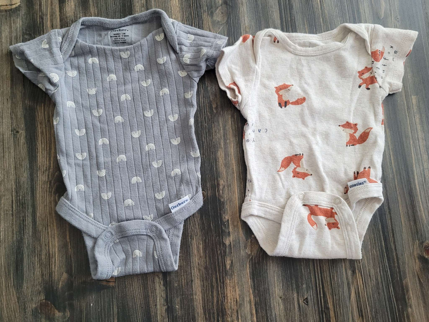 Gerber newborn rompers, grey rainbows and beige fox, Kids Newborn