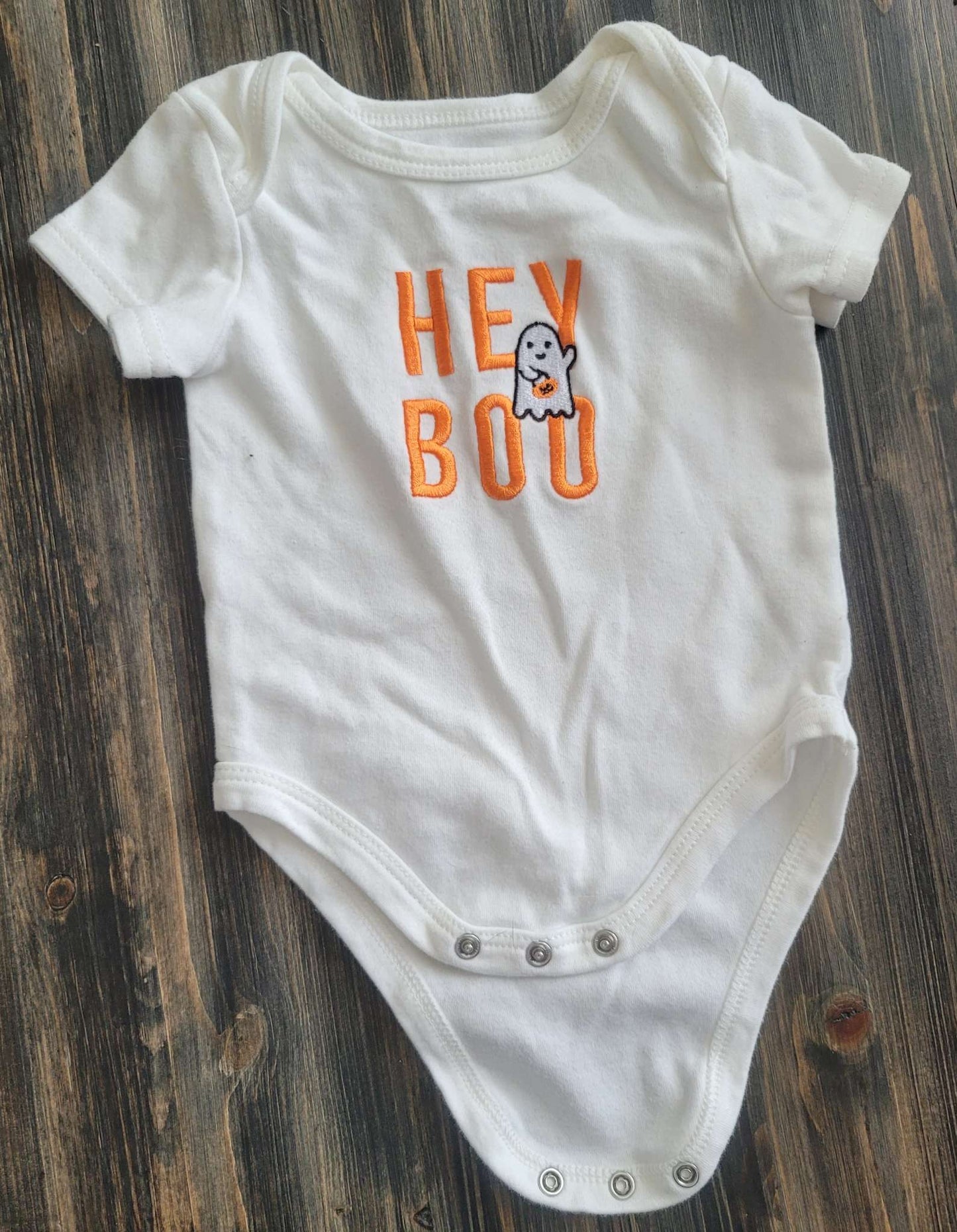 "Hey Boo" Halloween onesie, 0-3 months, Kids 3 Month (0-3M)