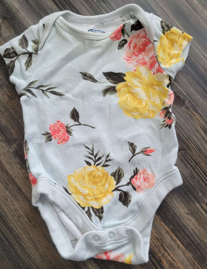 Old Navy pale blue floral onesie, 0-3 months, Kids 3 Month (0-3M)