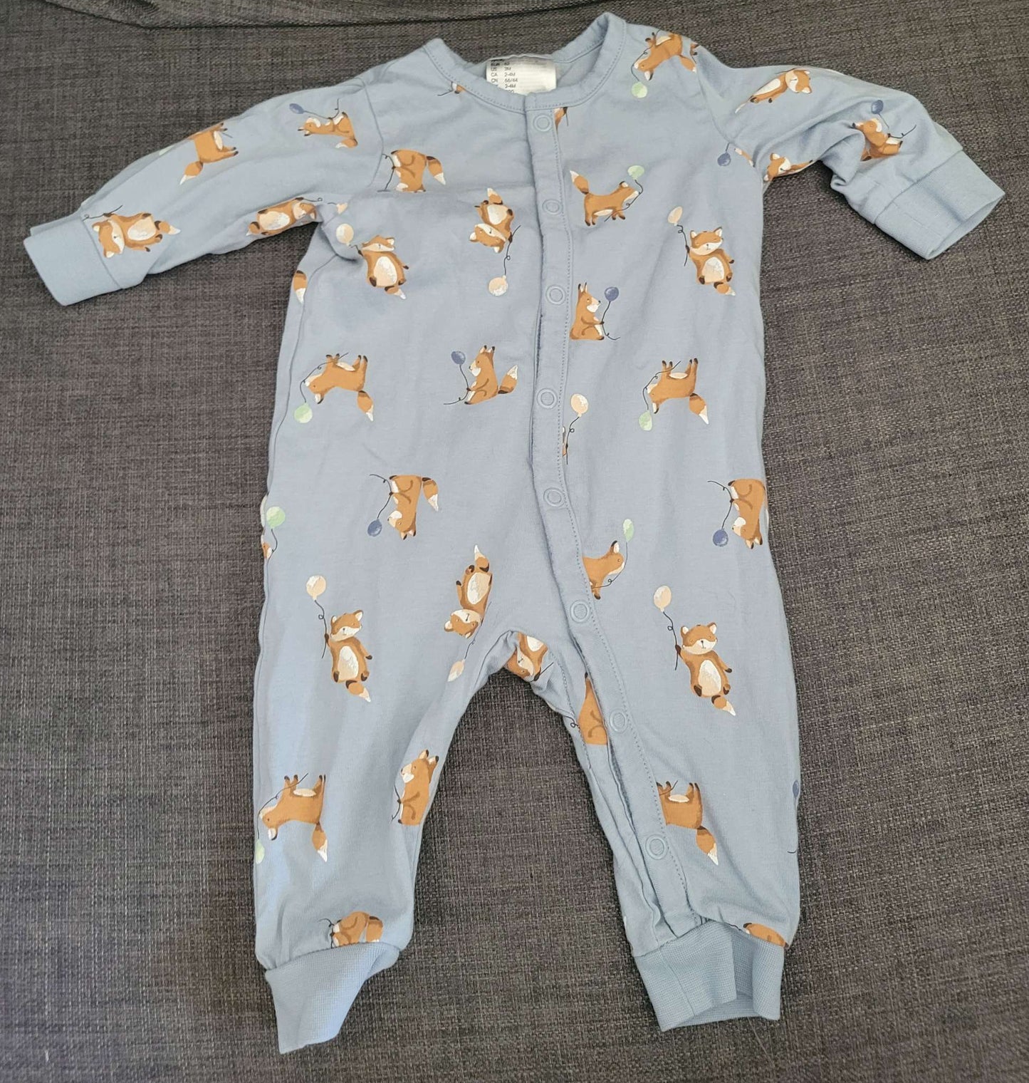 H&M blue balloon fox jumpsuit, 3 months, Kids 3 Month (0-3M)
