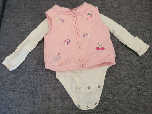 Carter's 3 month outfit , Kids 3 Month (0-3M)