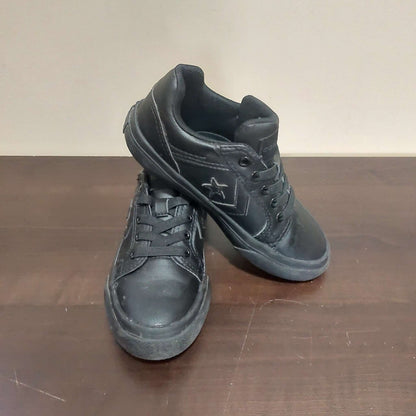 Boy shoes - Converse, Shoes 12.5 (Kids:4-8yr)