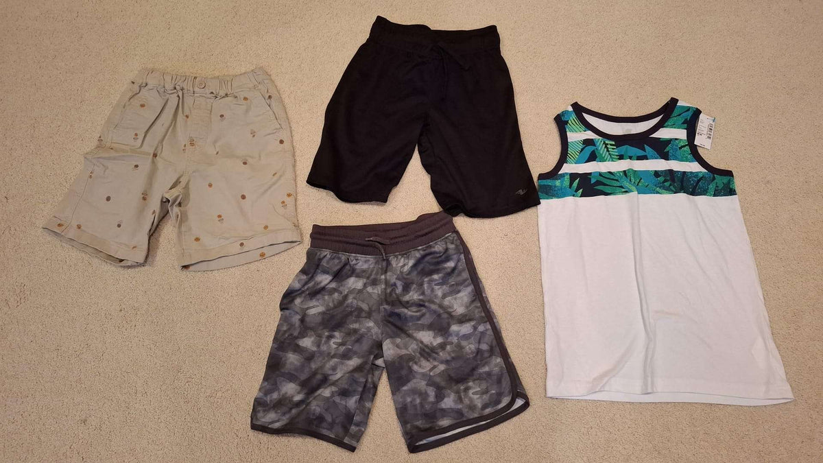Boys Shorts and Shirt Bundle: Age 6 - 8, Kids 6/6X
