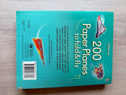 200 Paper Planes