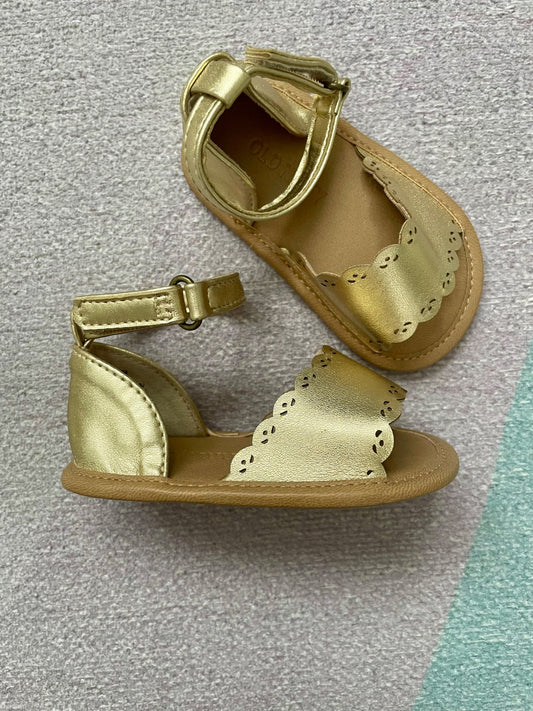 Gold sandals, 6-12 months, Shoes 4 (Baby: 0-12 mth)