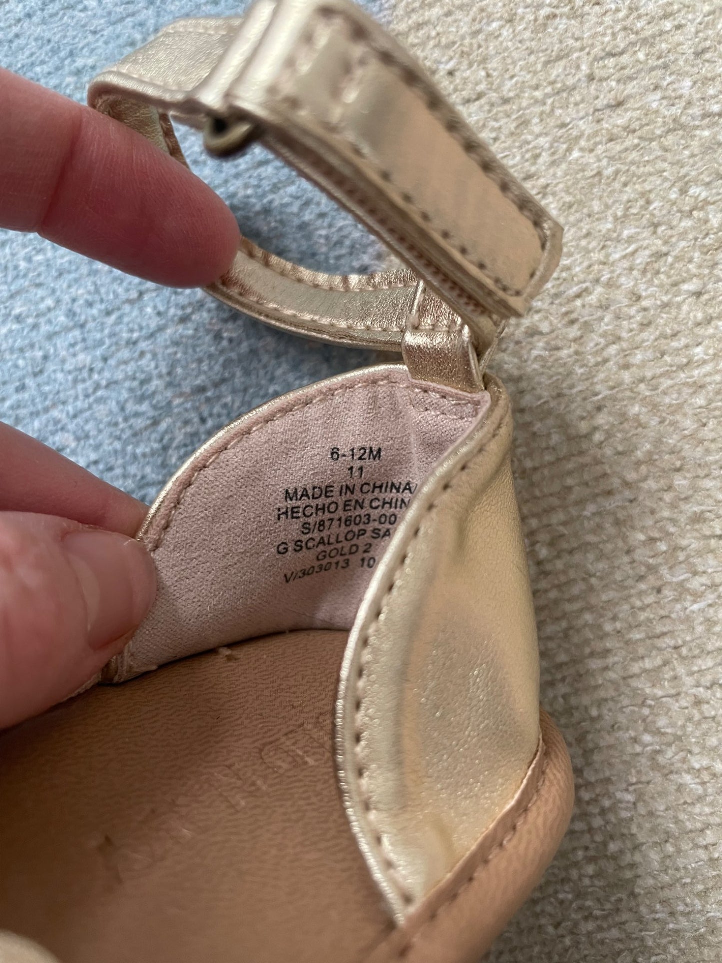 Gold sandals, 6-12 months, Shoes 4 (Baby: 0-12 mth)