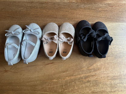 Toddler girls shoes sizes 5-6, Shoes 5 (Walkers:12-24 mth)