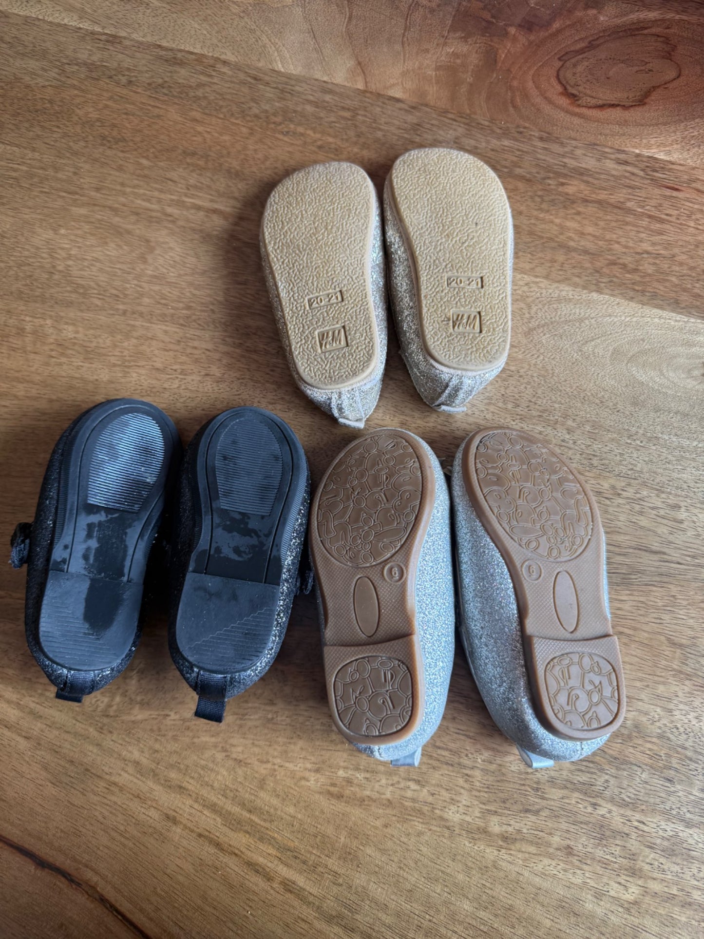 Toddler girls shoes sizes 5-6, Shoes 5 (Walkers:12-24 mth)