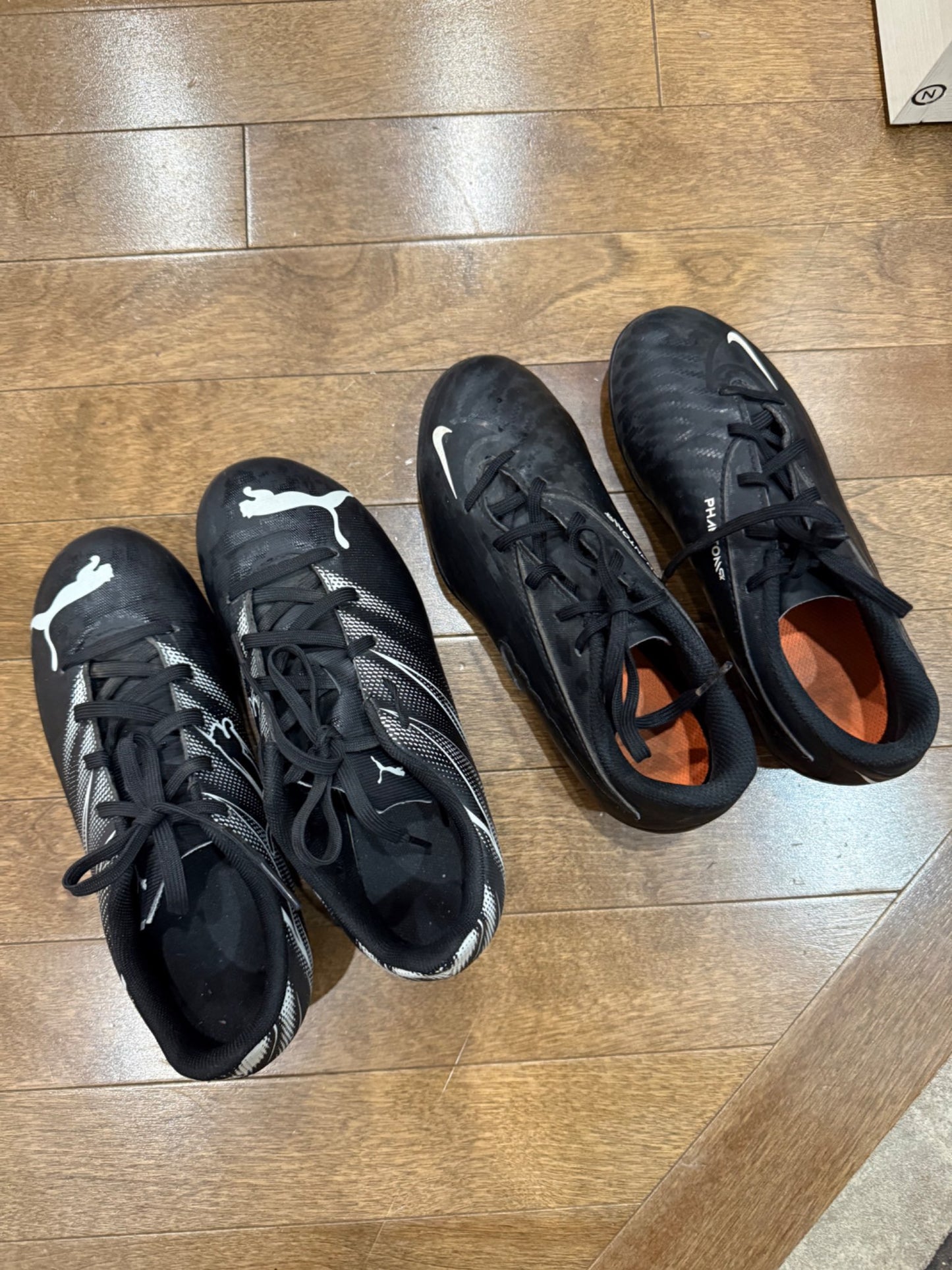 Nike & Puma Soccer Cleats, Shoes 3 (Kids:4-8yr)