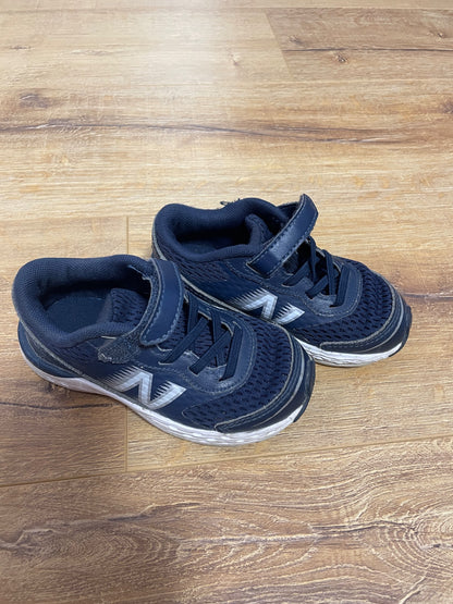 Toddler 6.5 shoes, Shoes 6.5 (Walkers:12-24 mth)