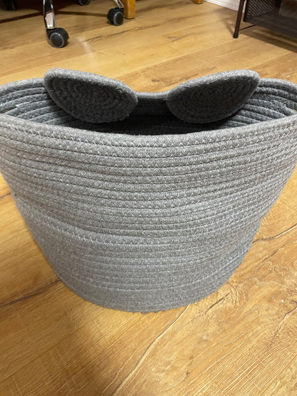 Bear basket