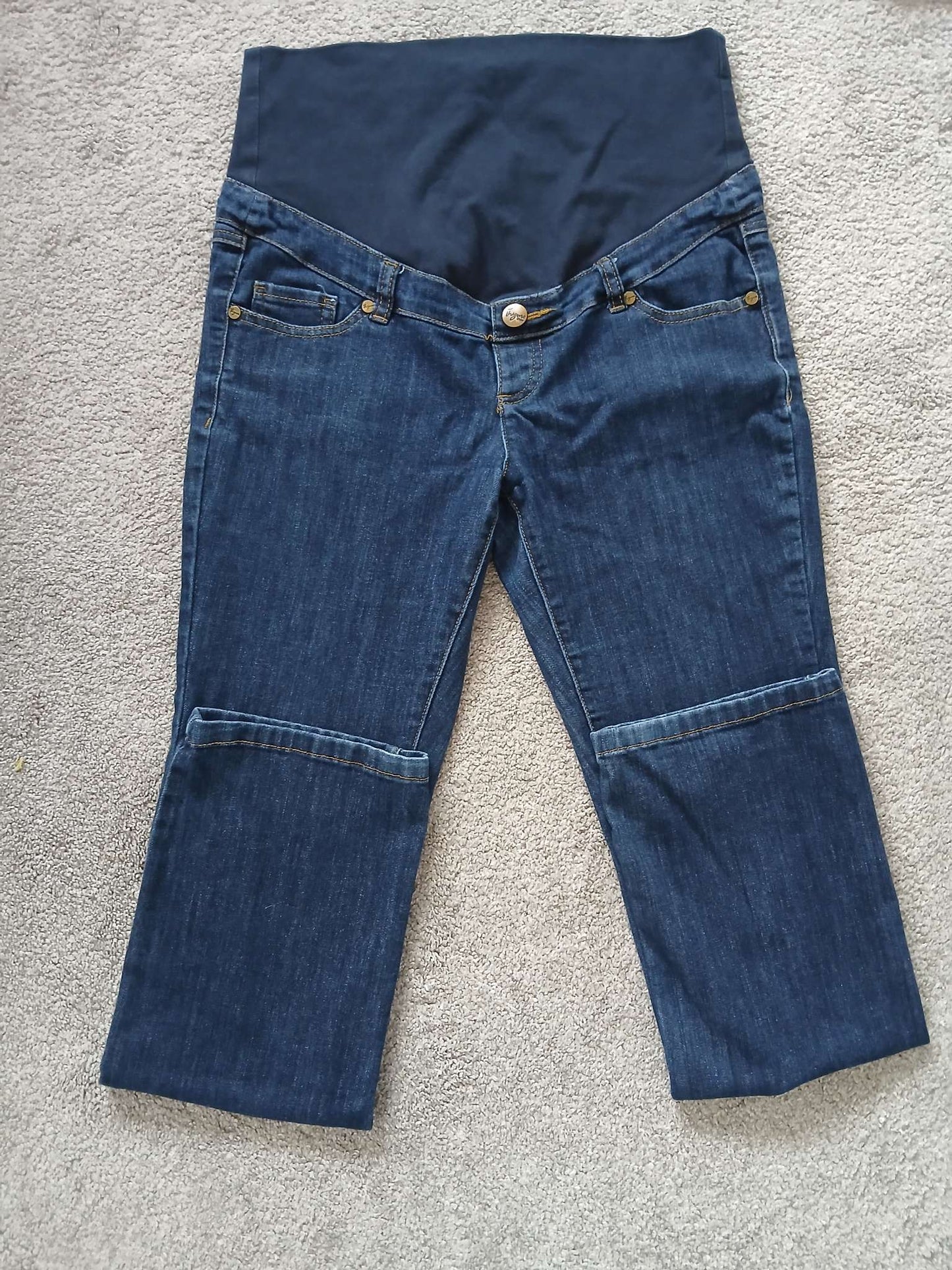 Thyme maternity blue jeans M, Maternity M (8-10)