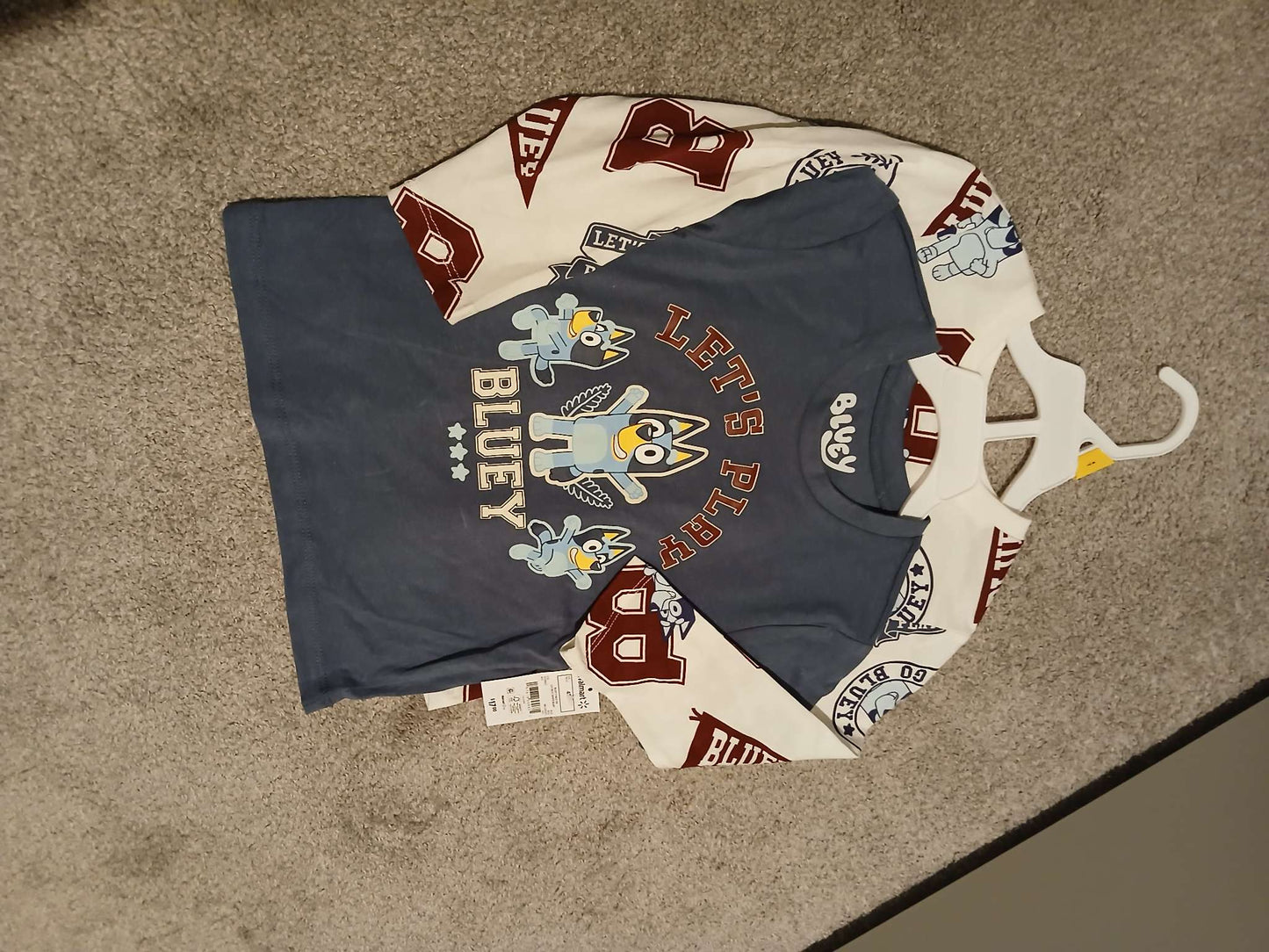 NWT-bluey shirts, Kids 4/4T
