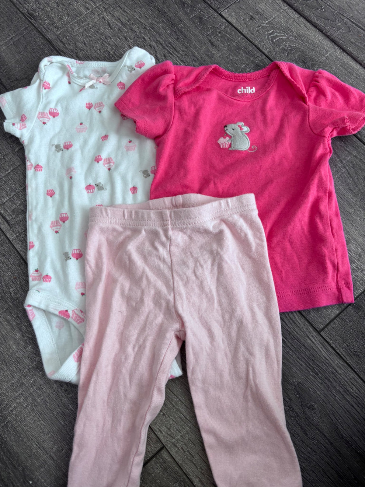 Baby girl outfit , Kids 6 Month (3-6M)