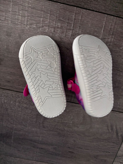 Infant shoes , Shoes 4 (Baby: 0-12 mth)