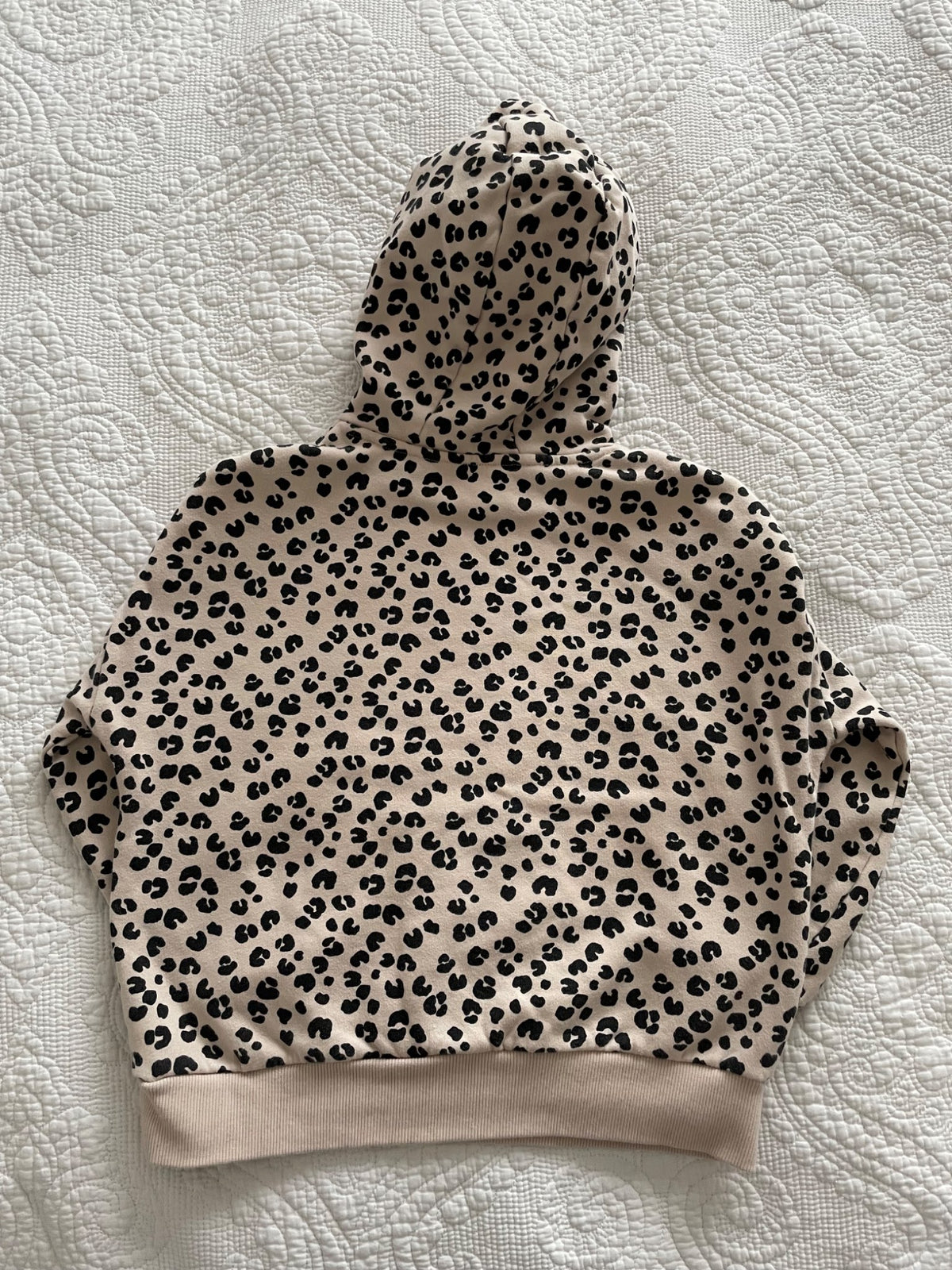 Animal Print Sweater (size 6-7), Kids 6/6X