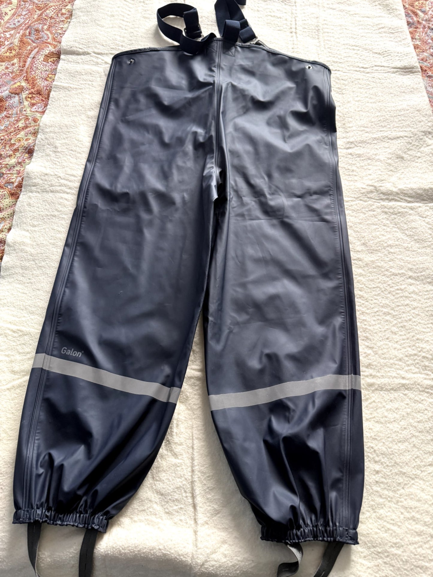 Rain coat and overall pants, Kids 8