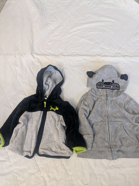 2 fleece hoodies, size 6-12 months, Kids 9 Month (6-9M)