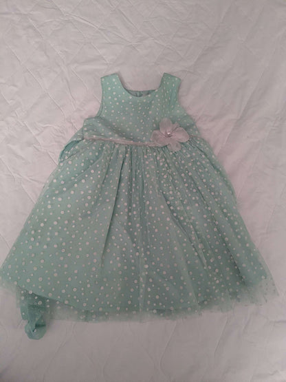Green dress with white polka dots, size 3T, Kids 3T