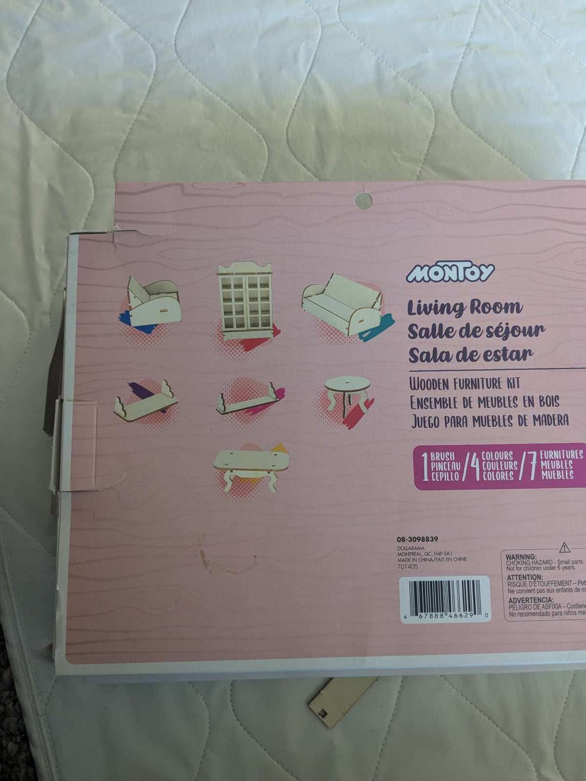 2 sets of make your own furniture by Montoy