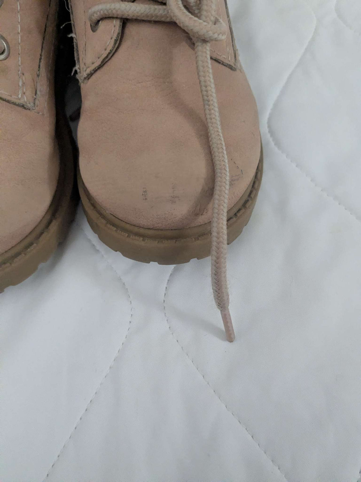 Oneeno beige boots, size 7.5, Shoes 7.5 (Toddler:2-4yr)