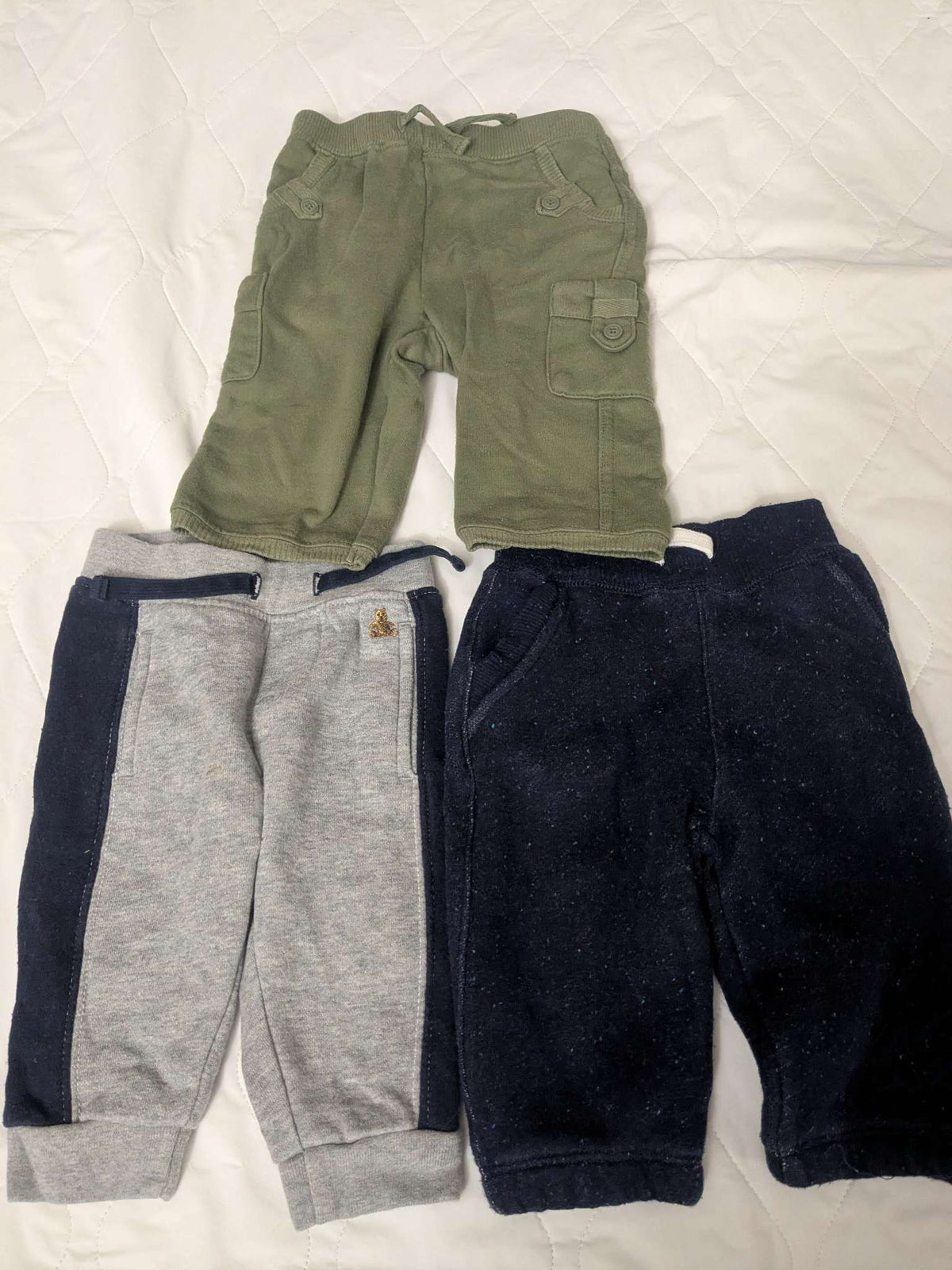 Bundle of 3 pairs of thicker sweat pants, Kids 6 Month (3-6M)