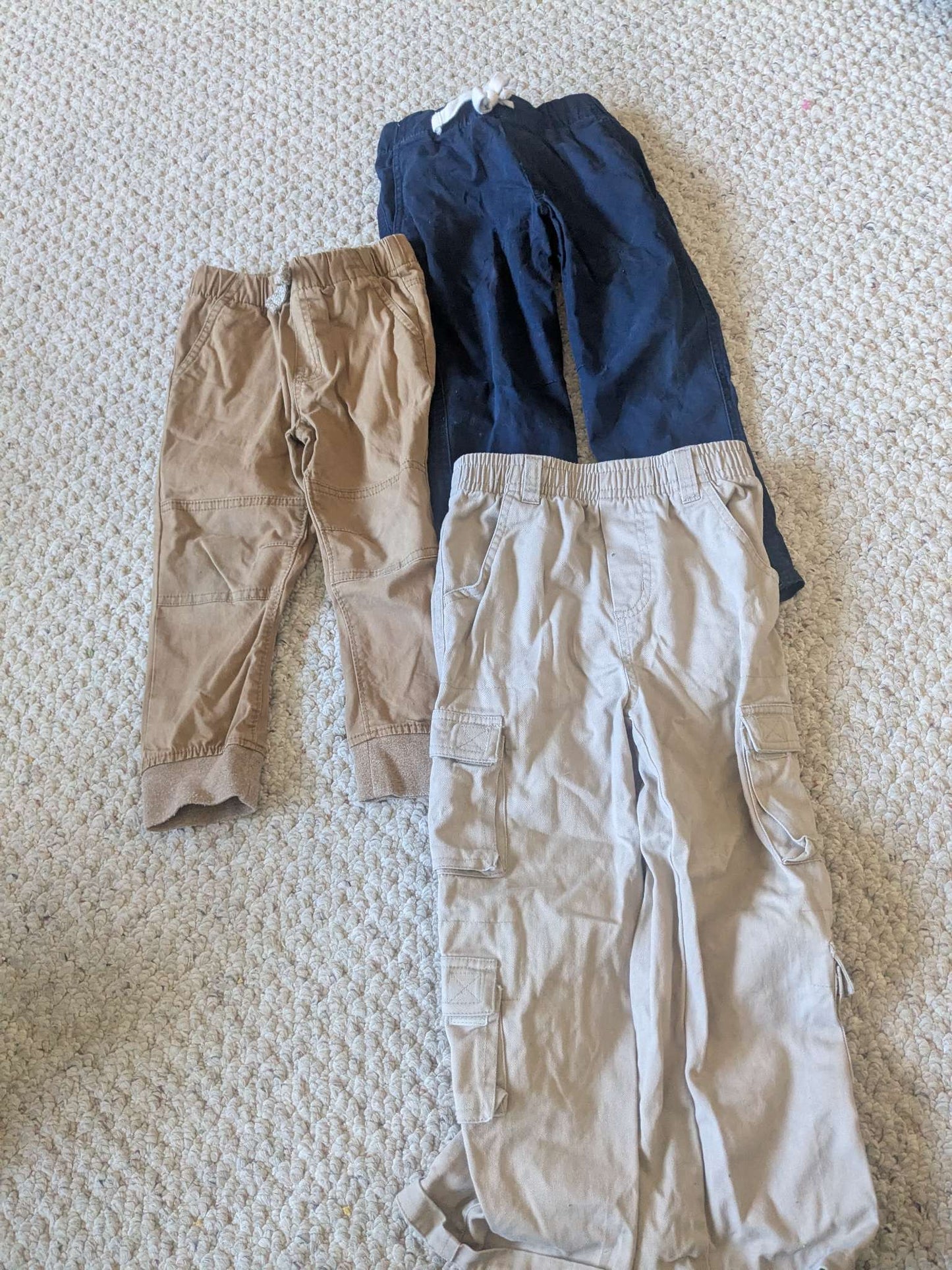 Bundle of boy pants that grow with your child, size 3, 4, and 5, cargo style of pants, Kids 3T