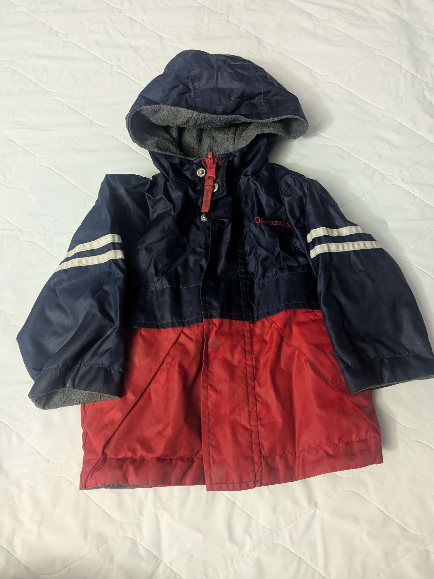 Boys Oshkosh fleece lined spring jacket, navy blue & red with white stripes on arms, Kids 24 Month (18-24M)