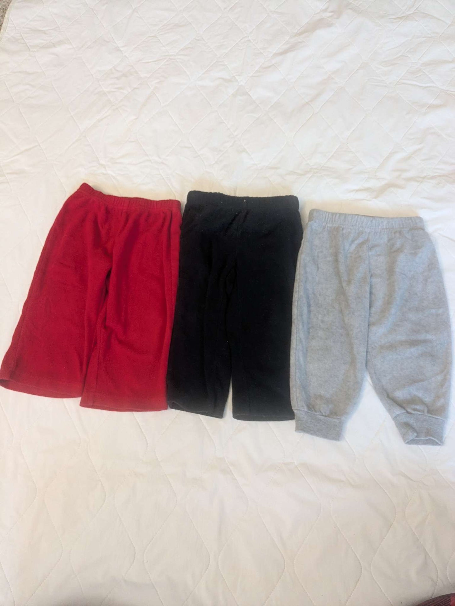 3 pairs of fleece pants age 6-12 months, Kids 9 Month (6-9M)