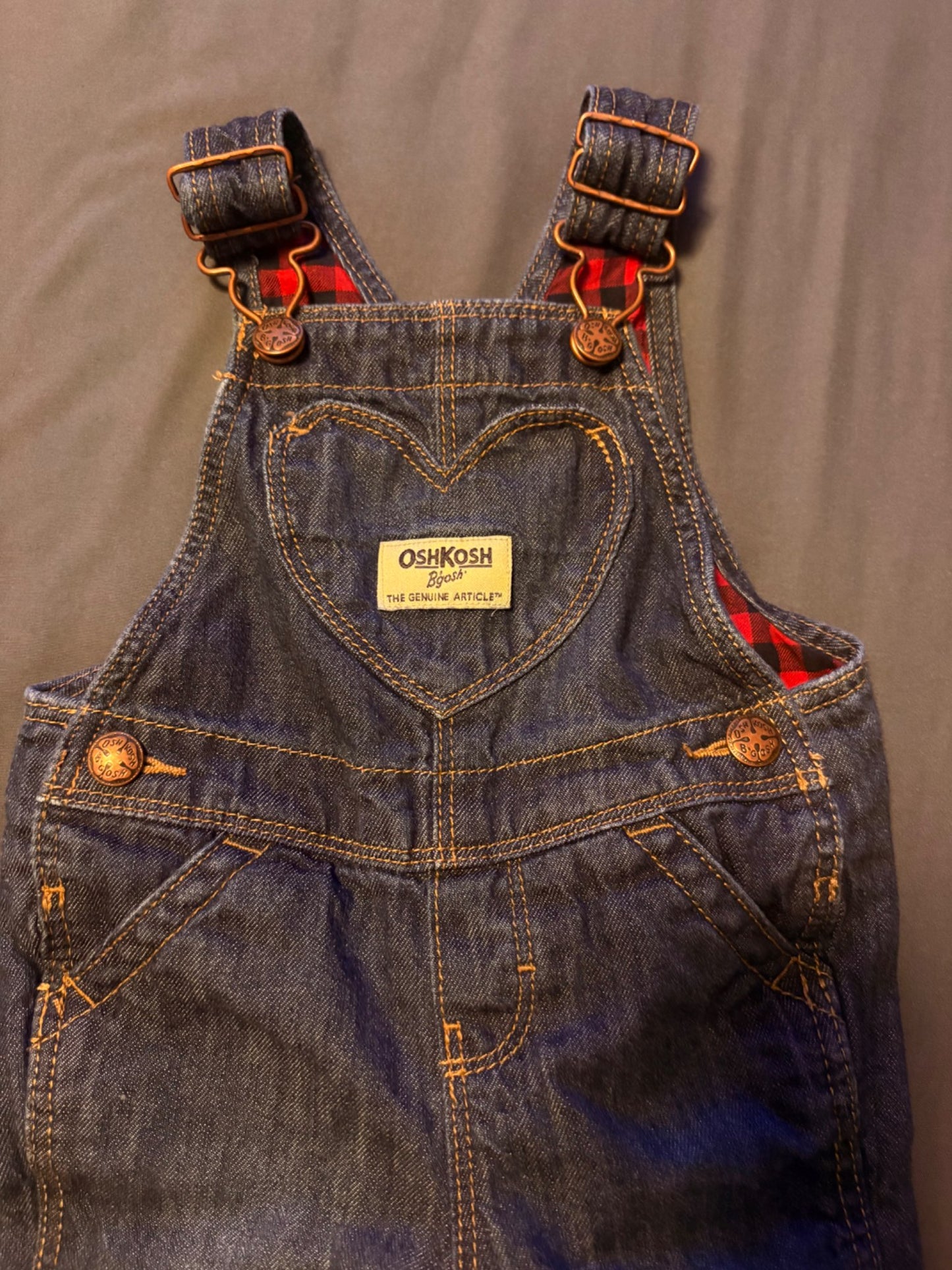 Matching outfit overalls (6 months, Brand: OshKosh), Kids 6 Month (3-6M)