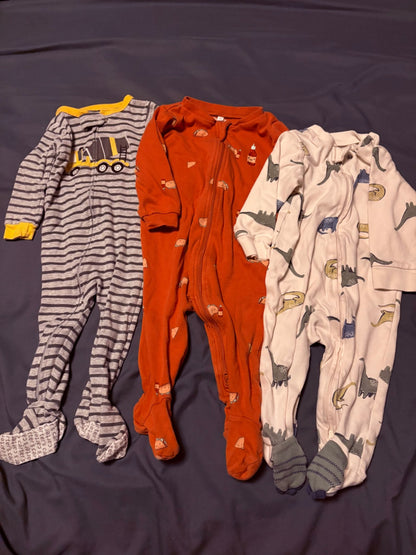 Baby sleepers/PJs with zippers