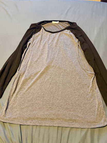 Nursing top , Maternity M (8-10)