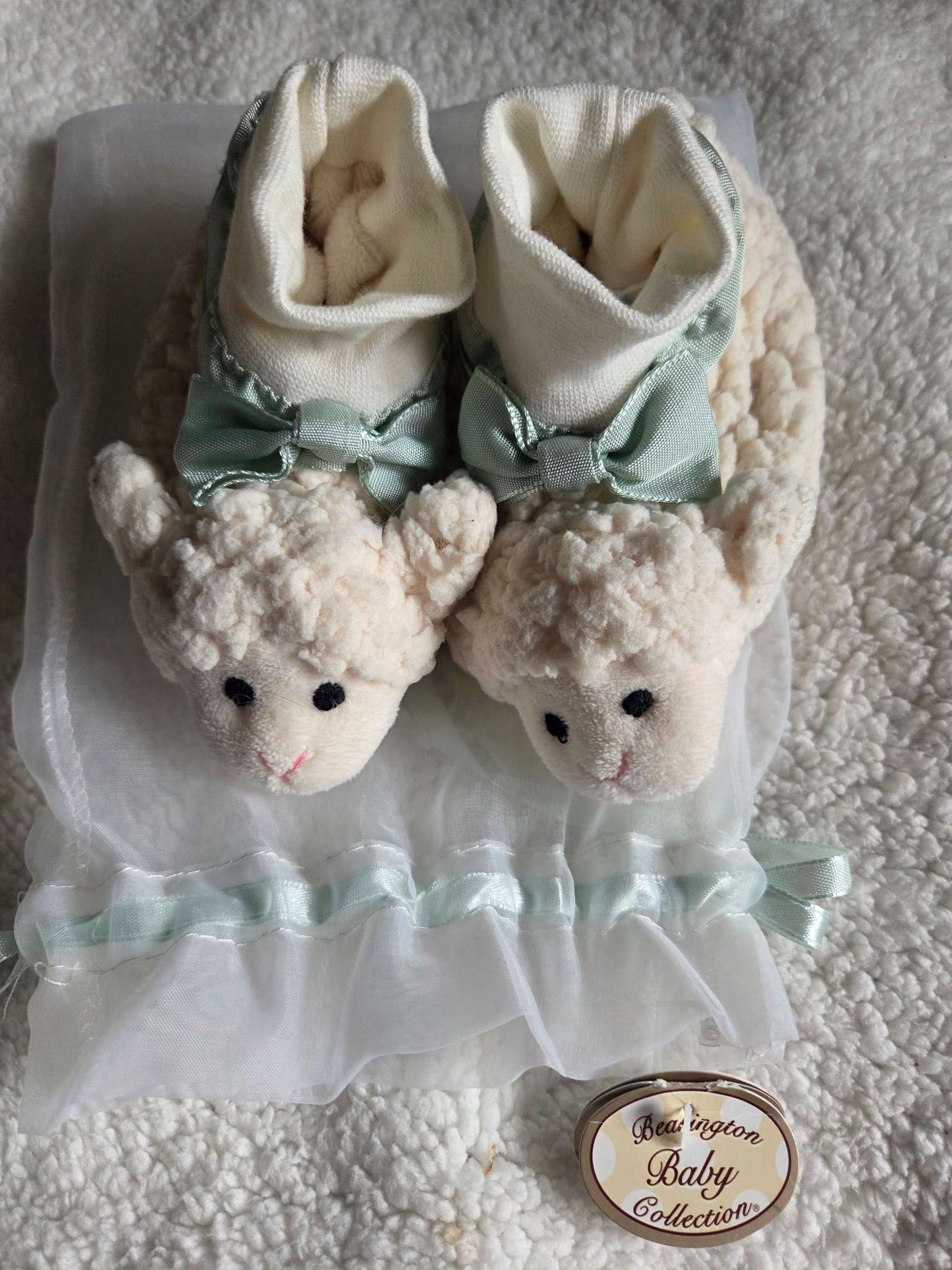 Bearington Baby Collection plush lamb slippers with bag, Shoes 2 (Baby: 0-12 mth)
