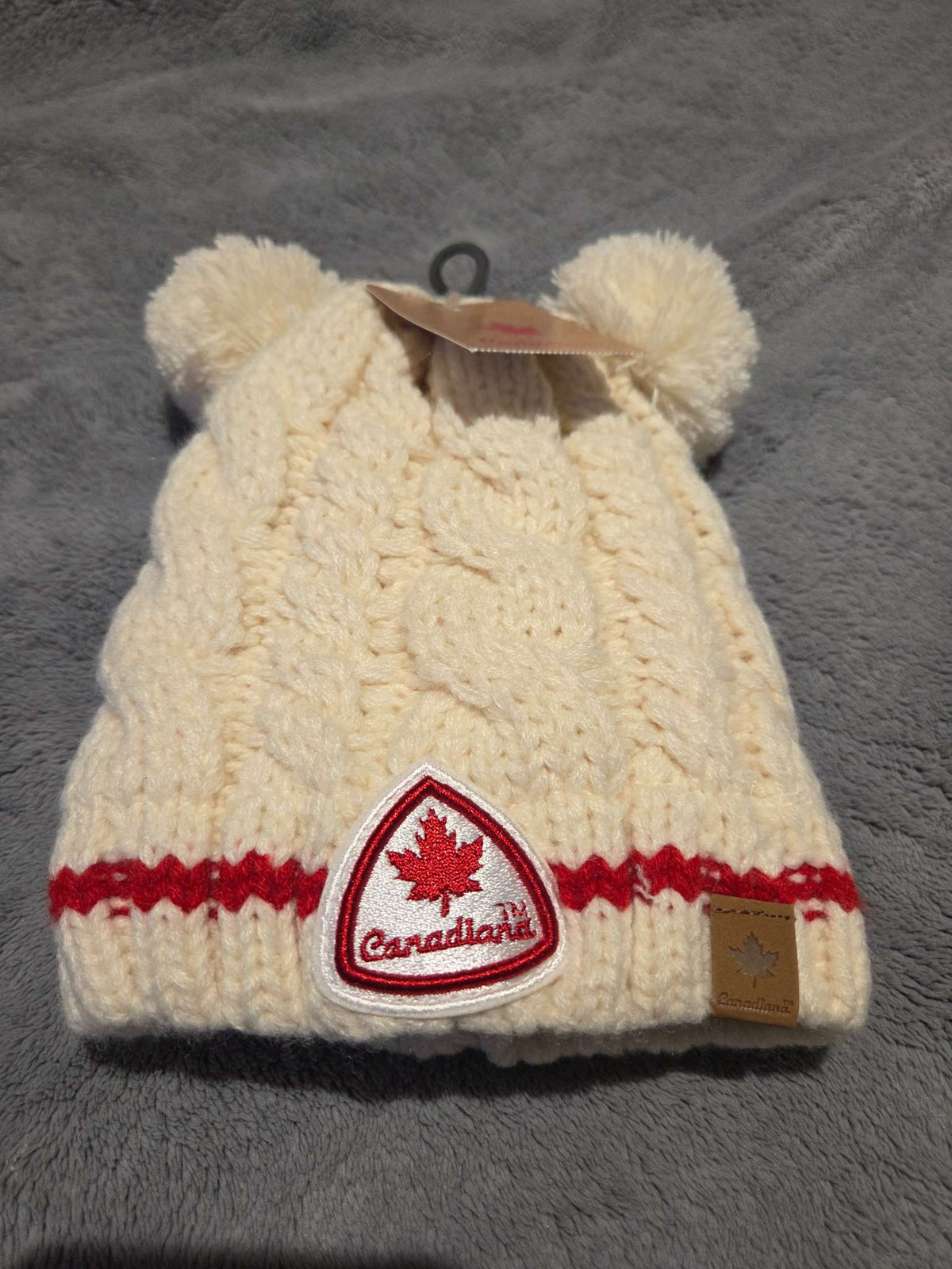 Canadiana cable knit toque- size 12-24 months