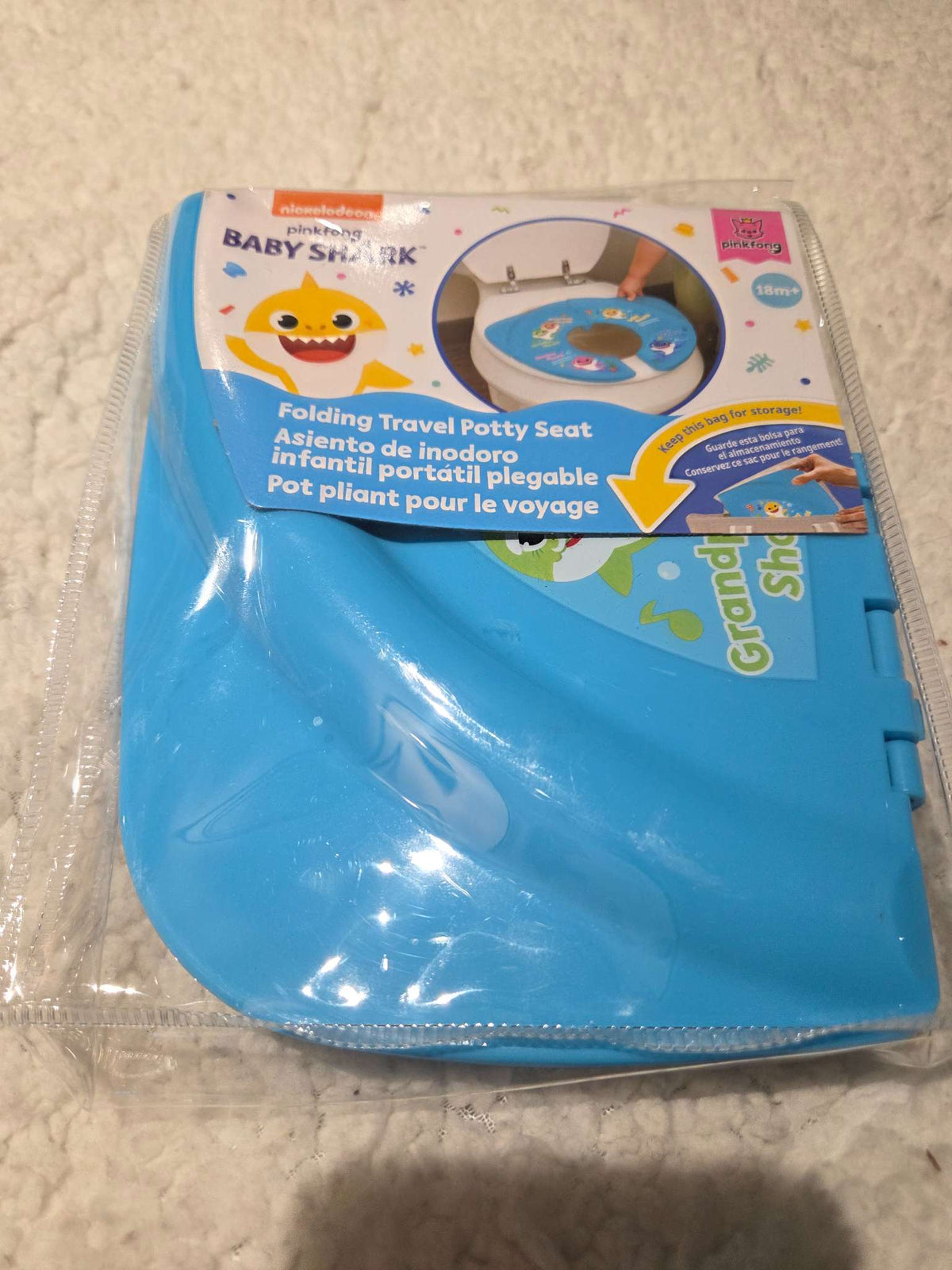 Baby Shark folding travel potty seat