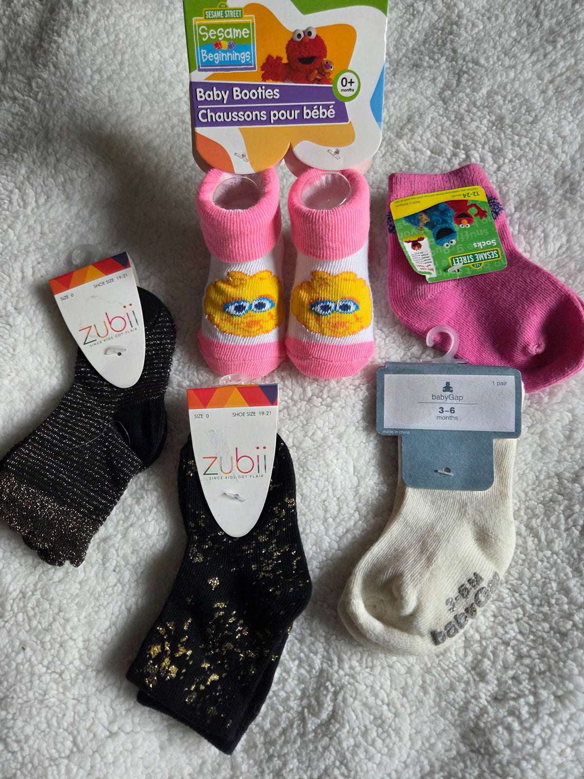 Infant sock/bootie bundle- 5 pieces, Kids 6 Month (3-6M)