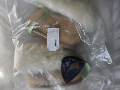 New Zealand leather/sheepskin slippers- size small, Shoes 4 (Baby: 0-12 mth)