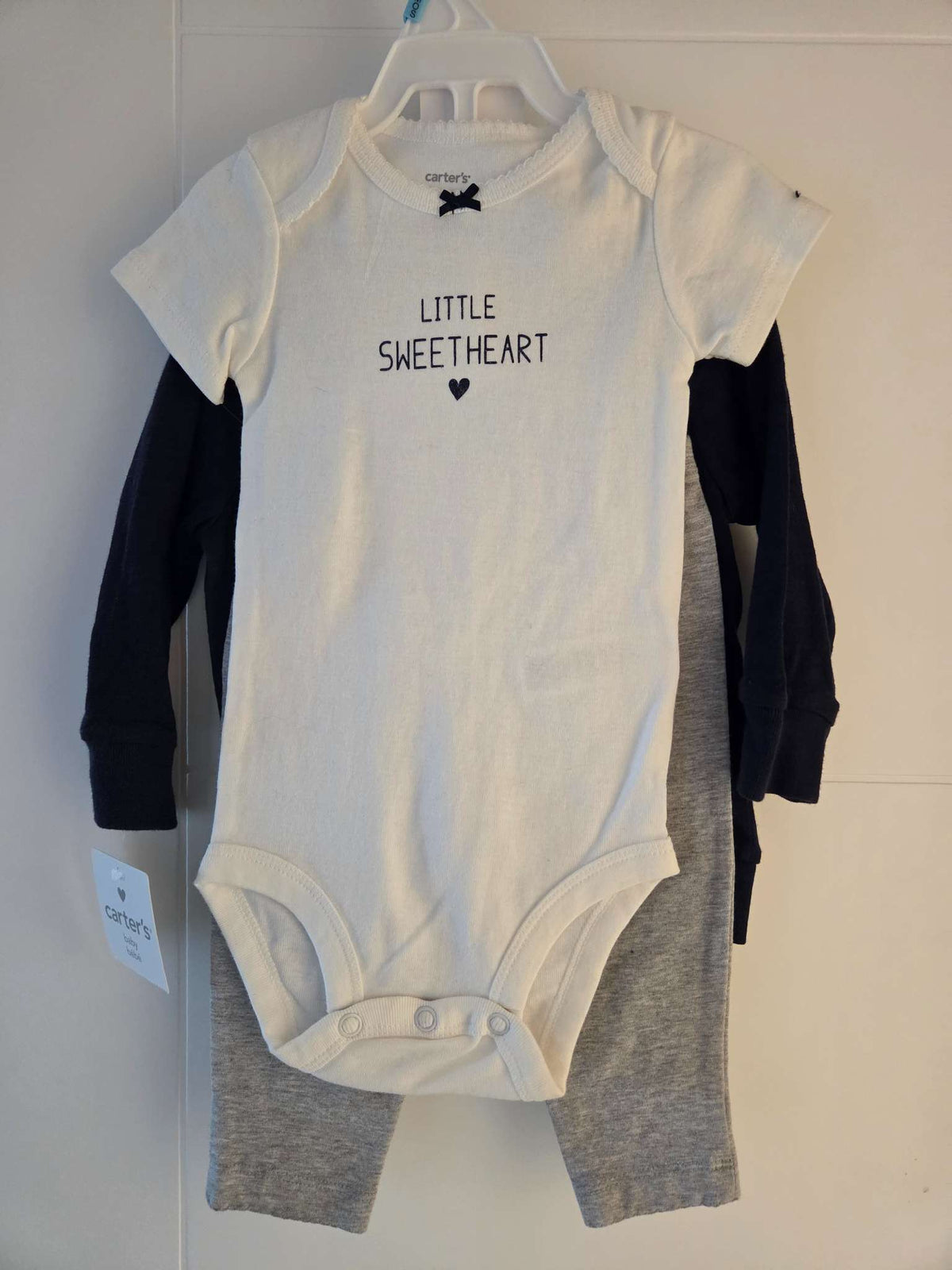 Carter's 3 piece outfit, Kids 6 Month (3-6M)
