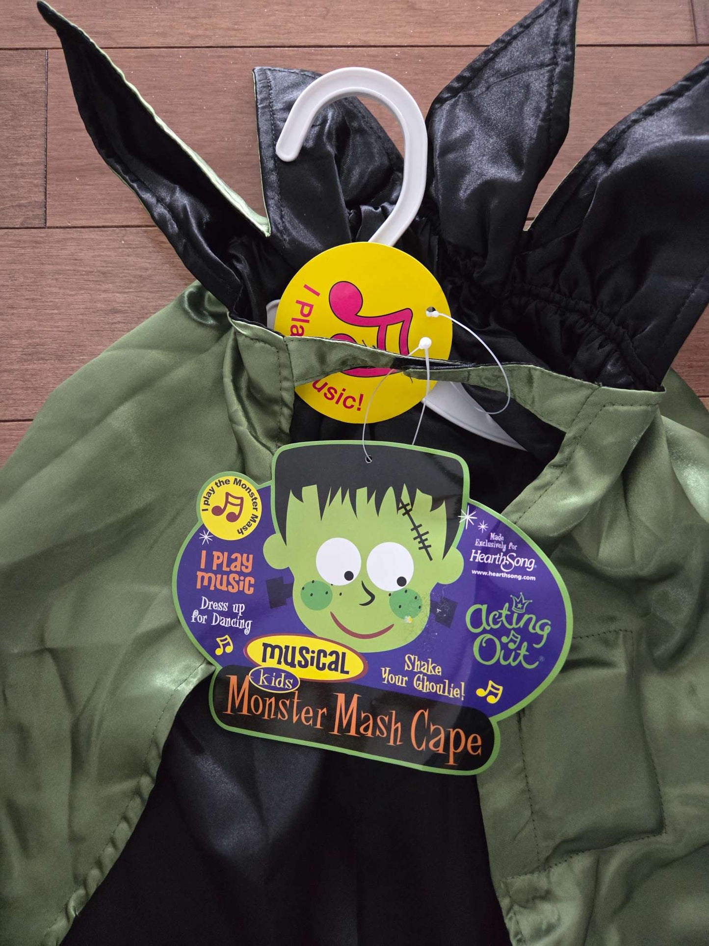Halloween- Dracula cape- child/youth, Kids 10