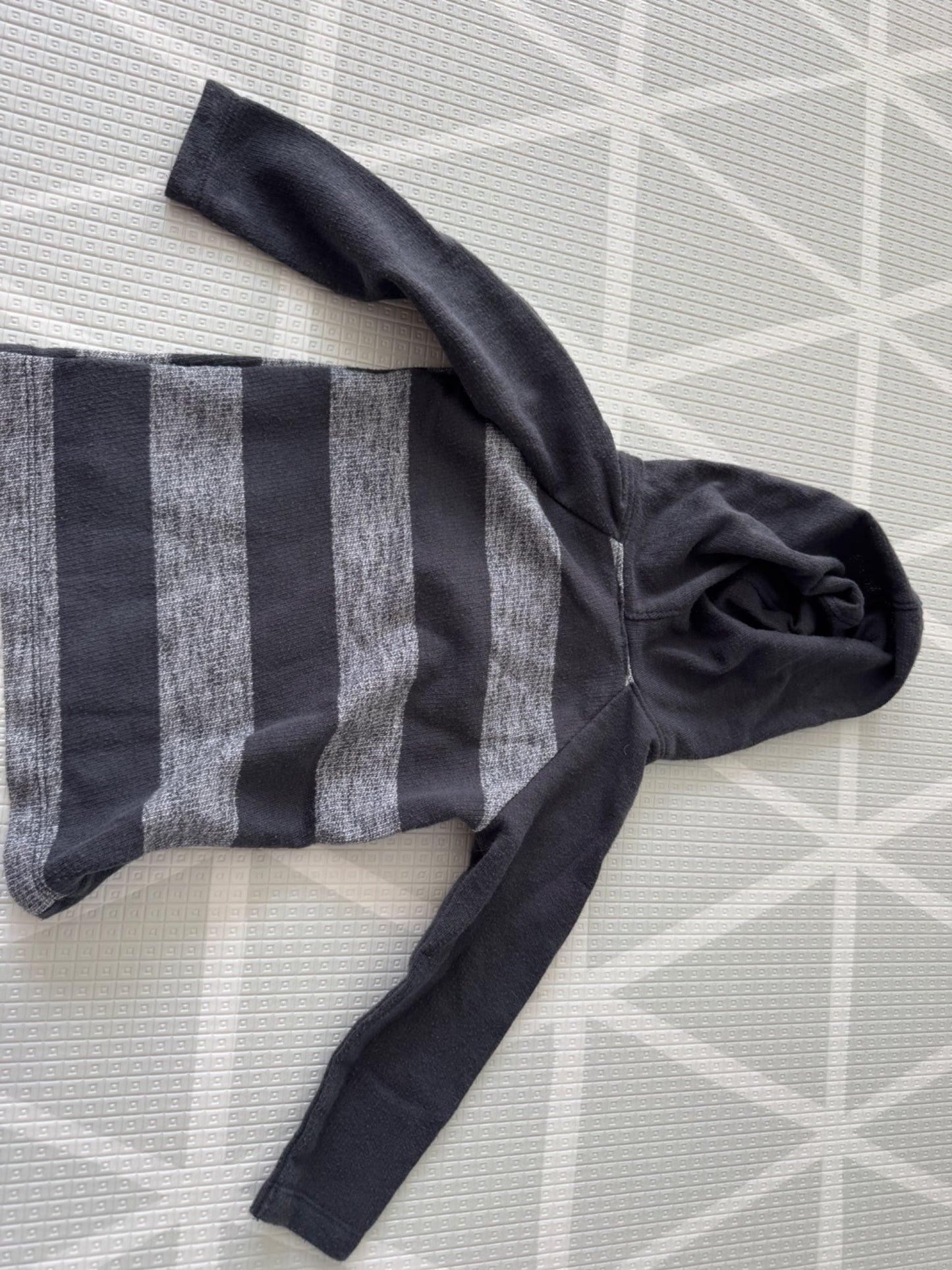 Old Navy Charcoal & Grey Striped Hoodie – 2T, Kids 2T
