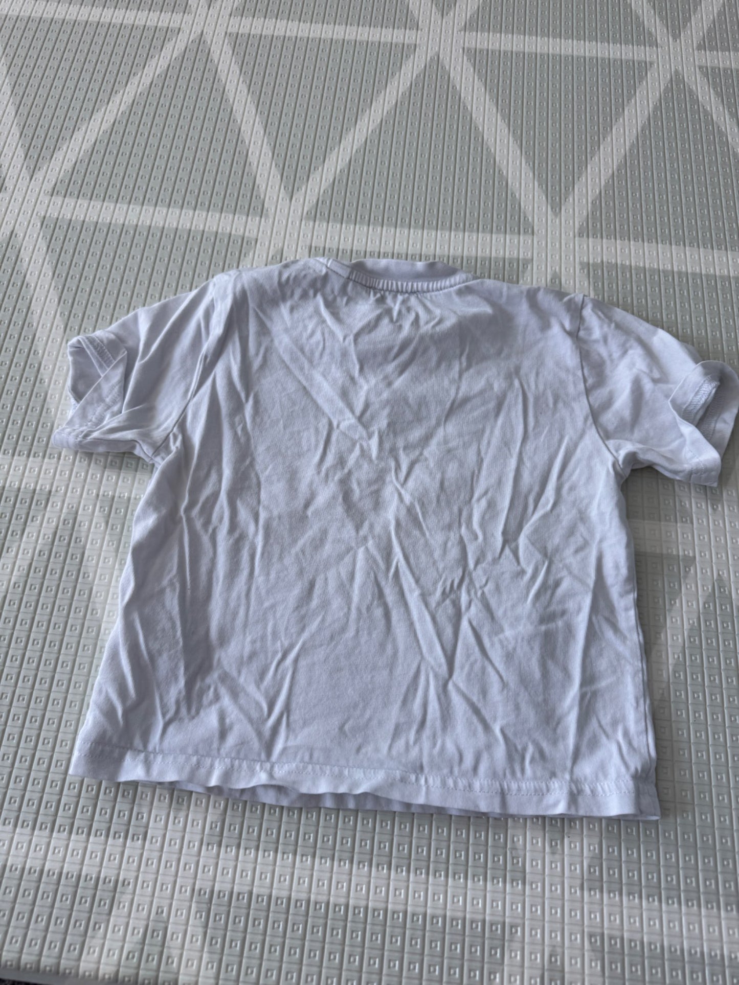 Burberry White T-Shirt with Vintage Check Pocket – 2Y (92 cm), Kids 2T