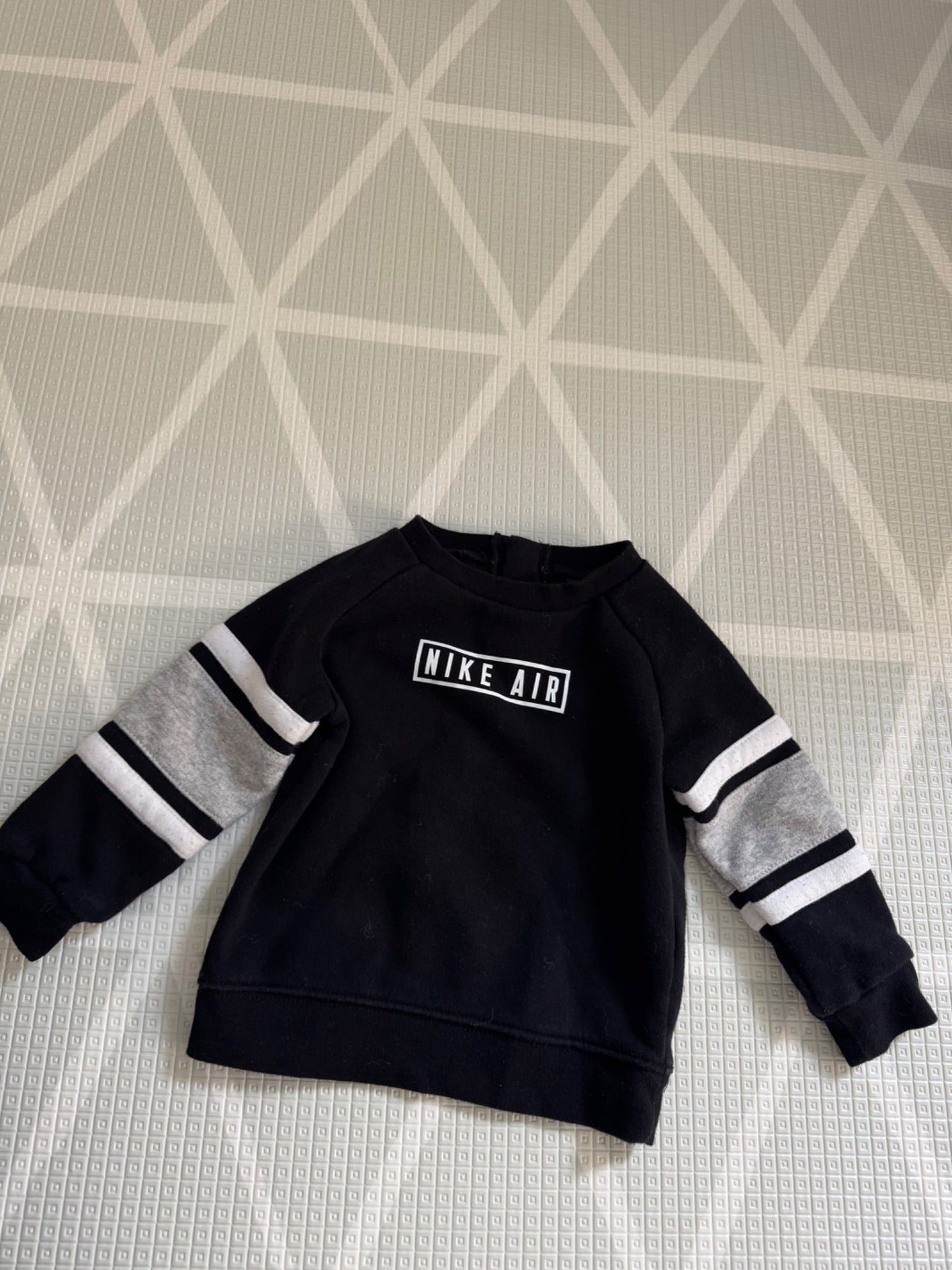 Nike Air Toddler Crewneck Sweatshirt 18M Black Grey Fleece, Kids 18 Month (12-18M)