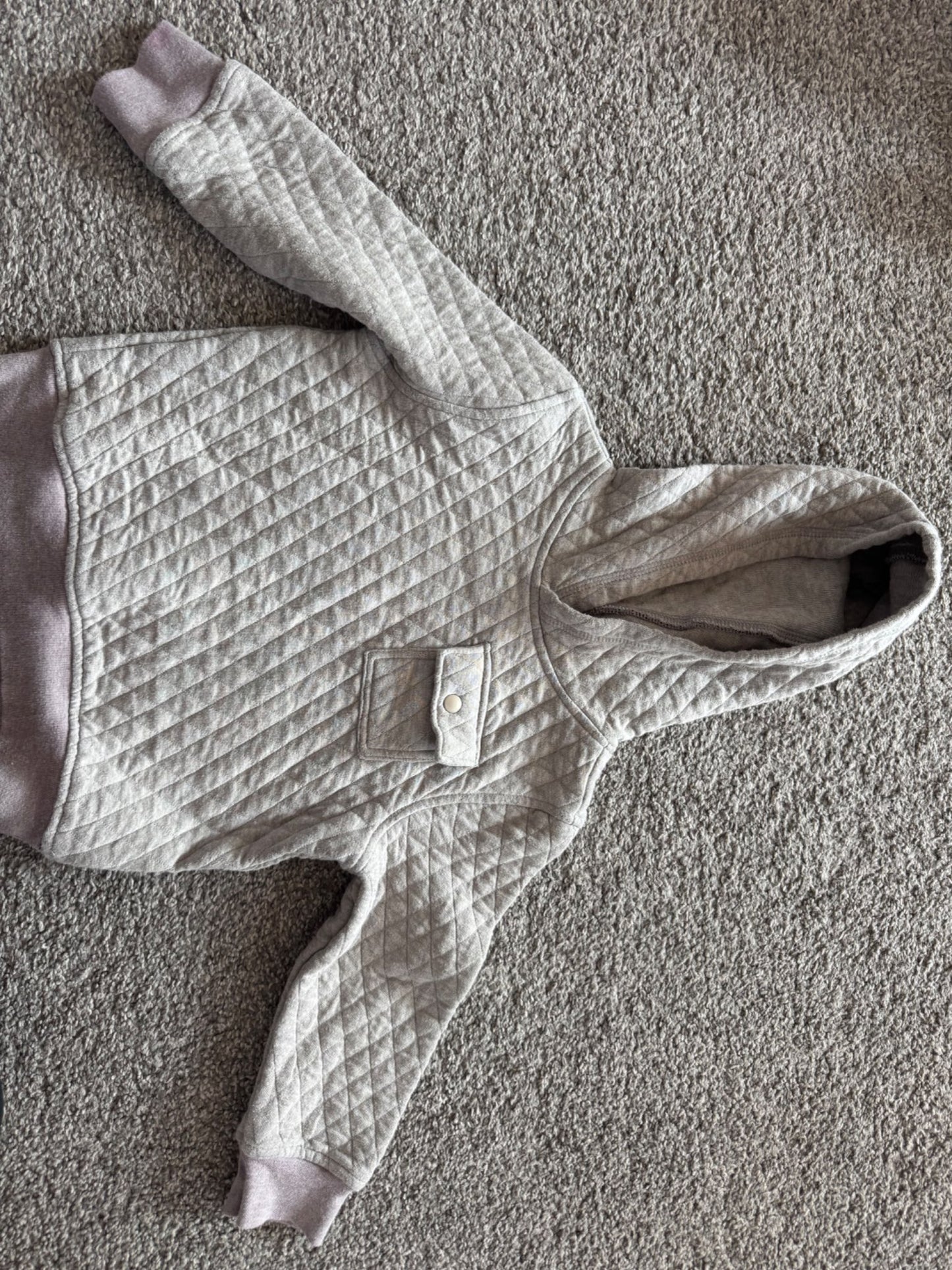 Old Navy Grey Quilted Hoodie – Size 3T, Kids 3T