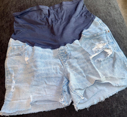 Jean Shorts (3), Maternity M (8-10)