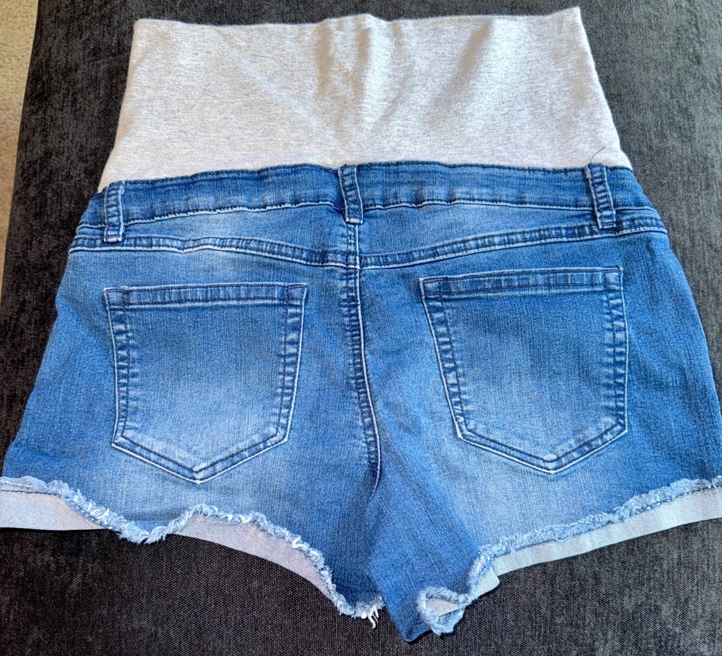 Jean Shorts (3), Maternity M (8-10)