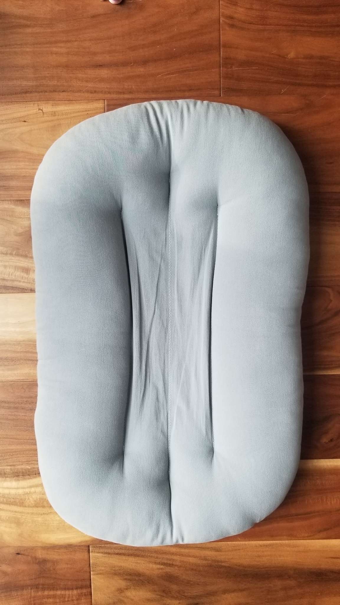 Snuggle Me Organic Infant Lounger in Slate and 2 Covers