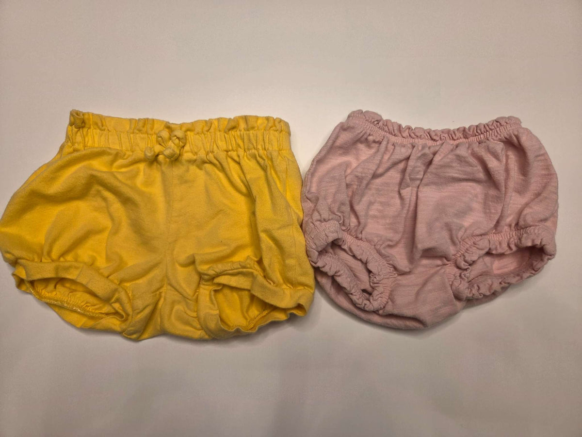 Girls Shorts Bundle, 8 Items, 6-12M (Baby Gap, Old Navy, Cat & Jack, and Joe Fresh), Kids 12 Month (9-12M)