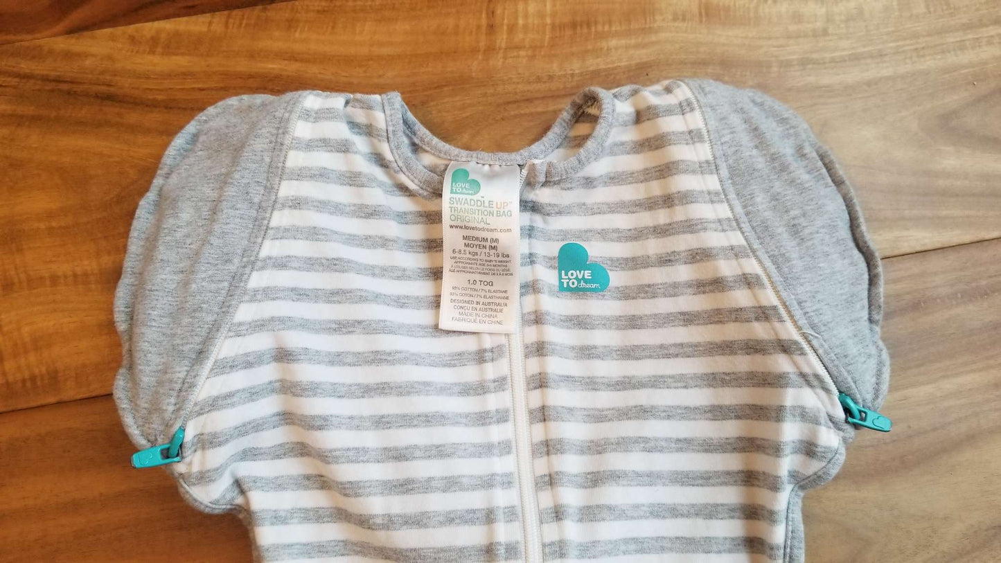 Love to Dream Swaddle Up 2-in-1 Transition Bag, Size Medium, 6-8.5 kgs, 1.0 tog, 6-12 Months (Medium)